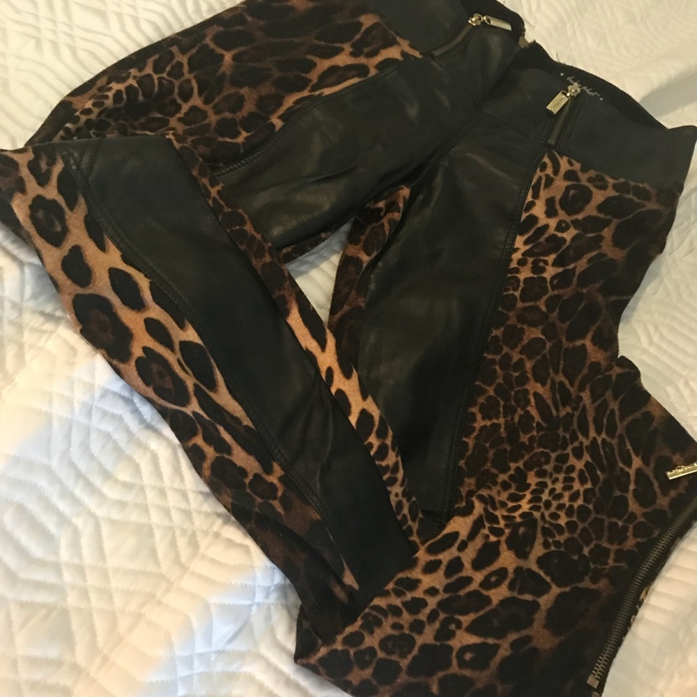 animal print with strip looks leather leg